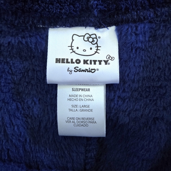 Hello👋 Kitty🐈 By Sanrio Sleep😴 Shorts Set - NWT - Picture 9 of 14